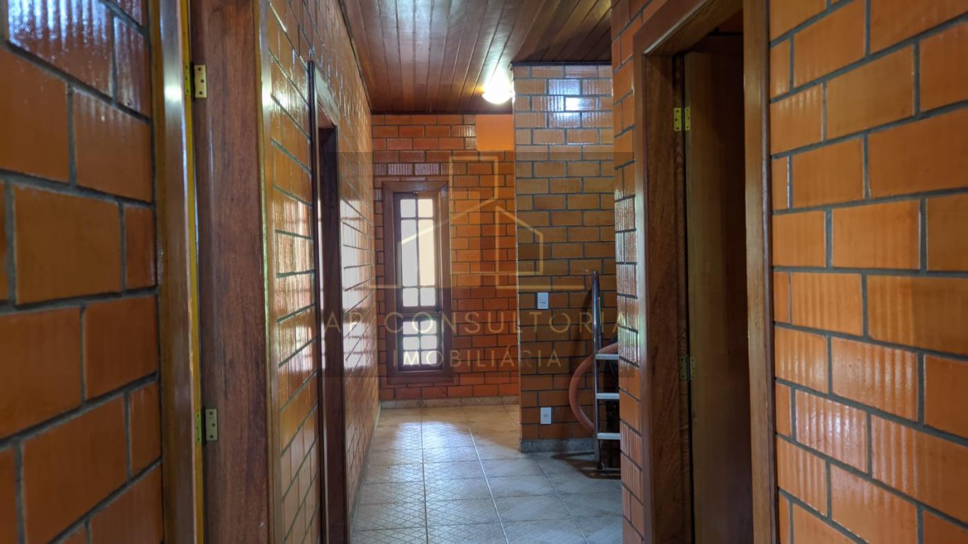 Chácara à venda com 4 quartos, 250m² - Foto 8