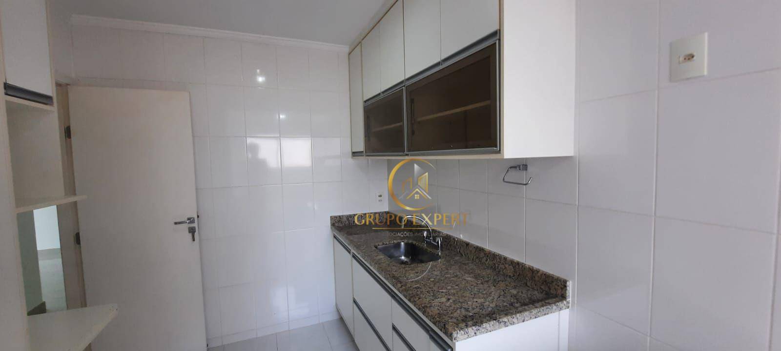 Apartamento à venda com 2 quartos, 80m² - Foto 14