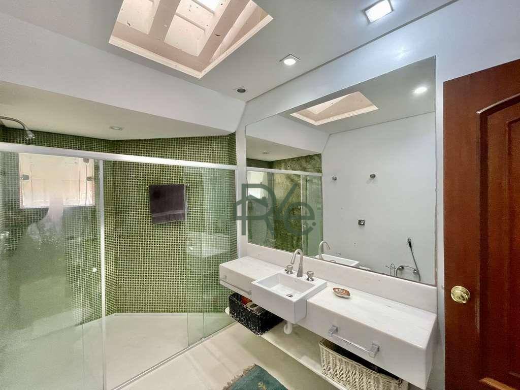 Casa de Condomínio à venda com 4 quartos, 615m² - Foto 53