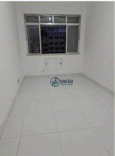 Apartamento à venda com 2 quartos, 71m² - Foto 12