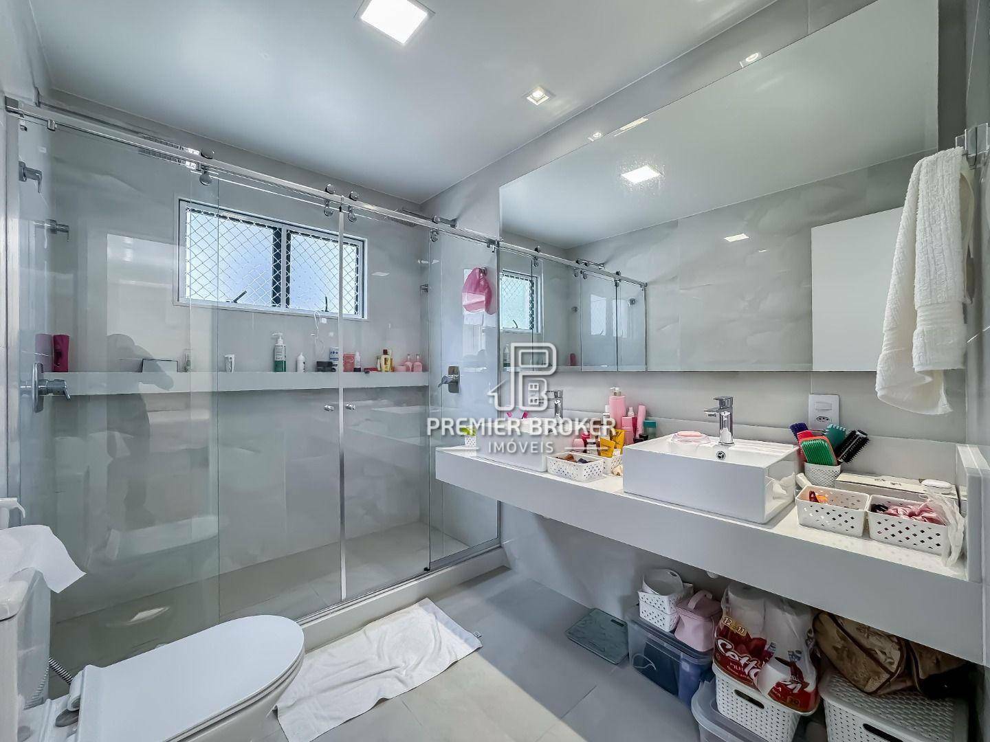 Casa de Condomínio à venda com 4 quartos, 204m² - Foto 20