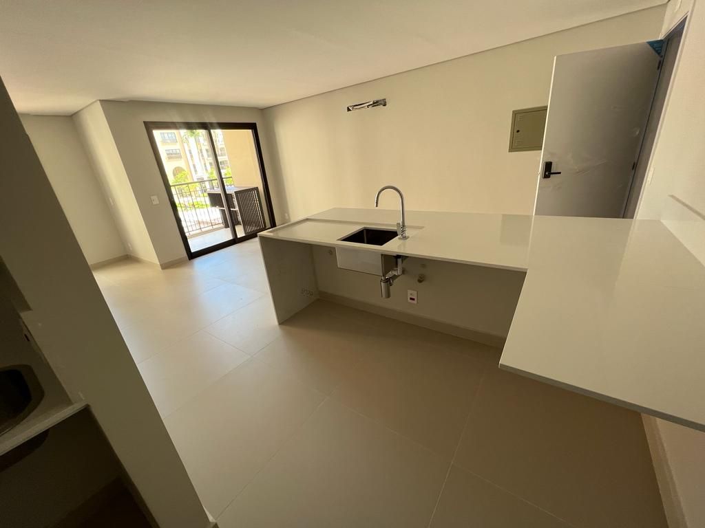 Apartamento à venda com 2 quartos, 62m² - Foto 3