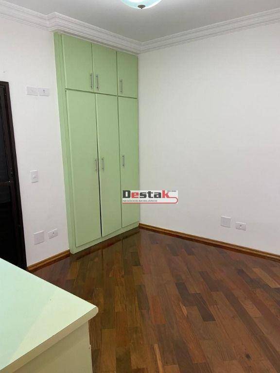 Apartamento à venda com 3 quartos, 129m² - Foto 12