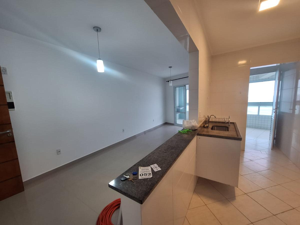 Apartamento para alugar com 2 quartos, 97m² - Foto 5