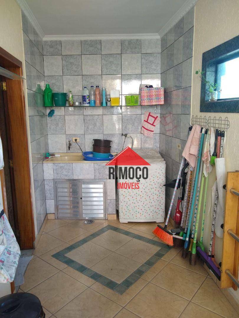 Sobrado à venda com 3 quartos, 370m² - Foto 14