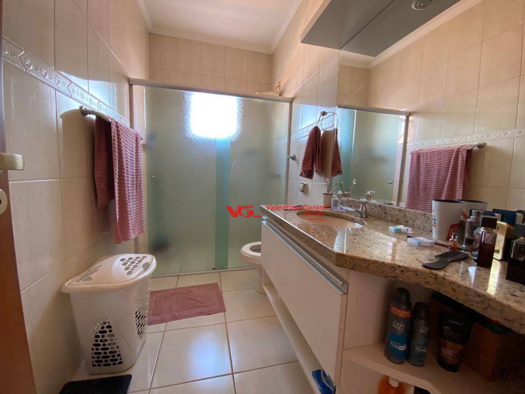 Sobrado à venda com 3 quartos, 204m² - Foto 16