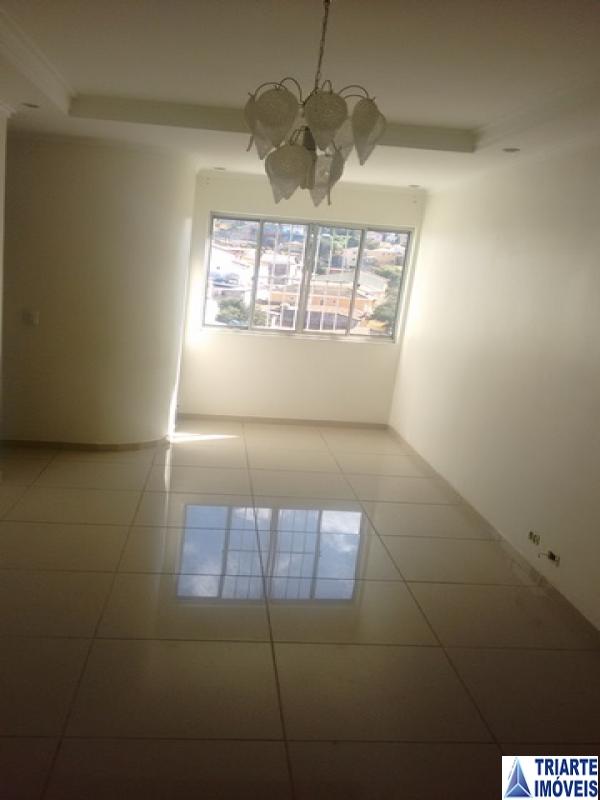 Apartamento à venda com 3 quartos, 70m² - Foto 4