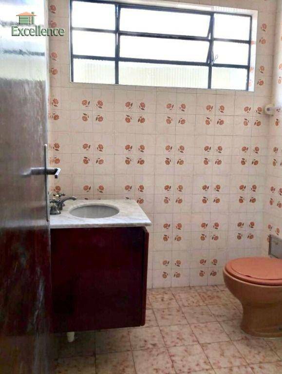 Sobrado à venda com 3 quartos, 215m² - Foto 24