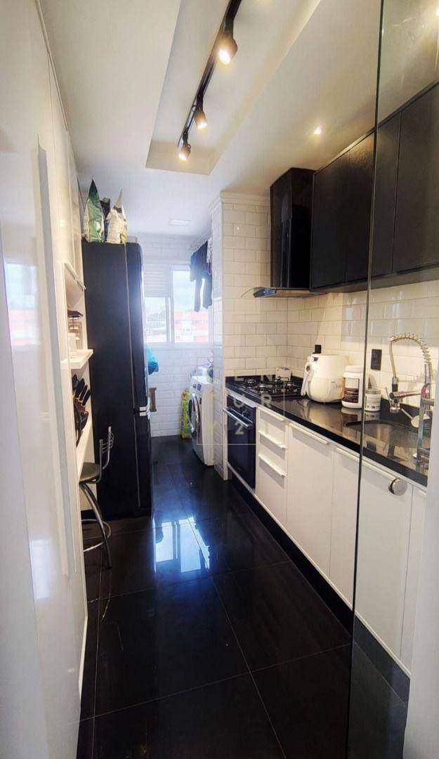 Apartamento à venda com 3 quartos, 68m² - Foto 3