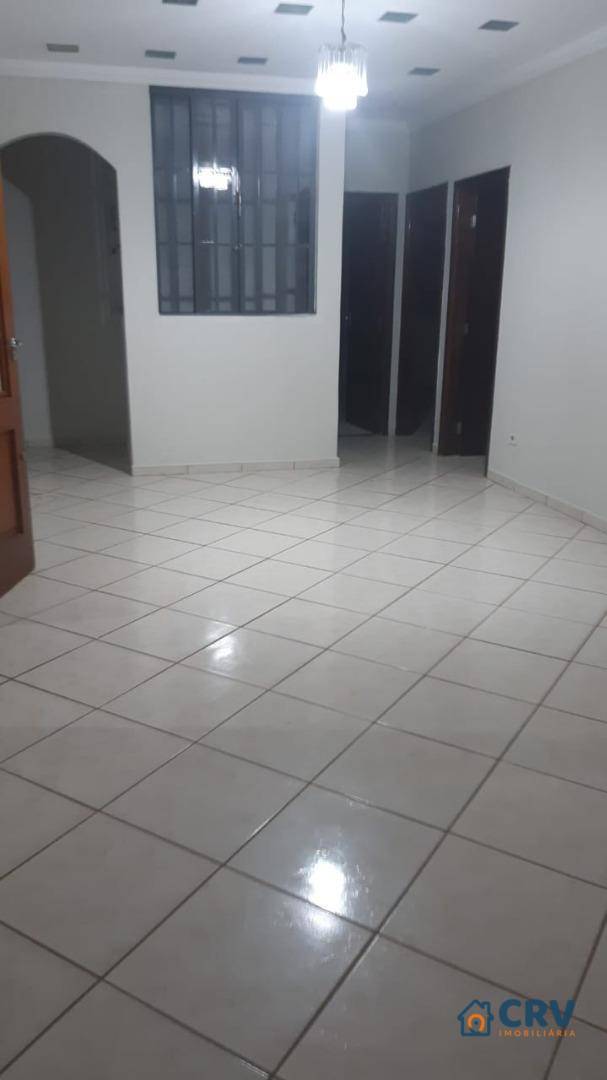 Casa à venda com 4 quartos, 180m² - Foto 14