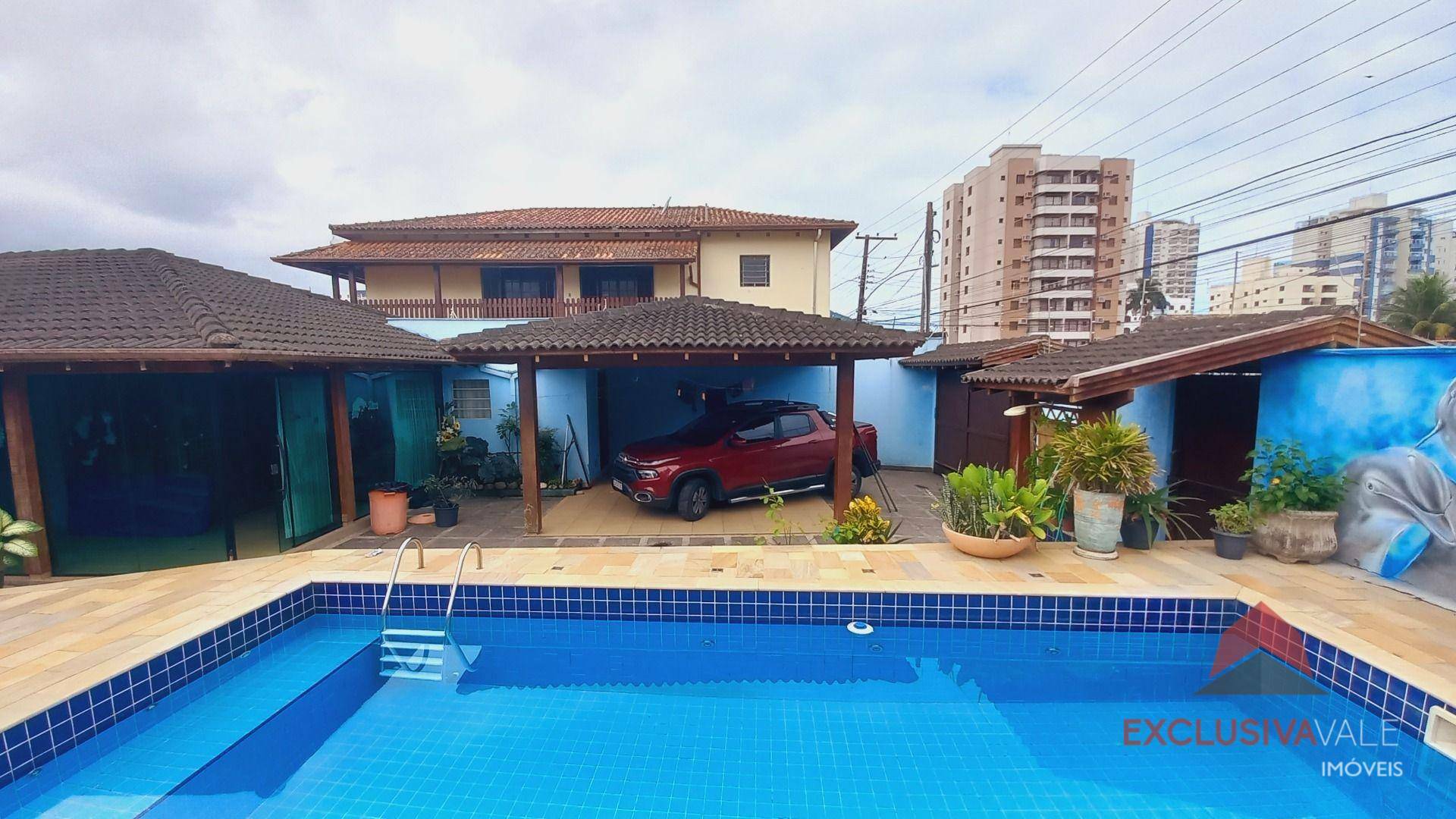 Casa à venda com 4 quartos, 199m² - Foto 4