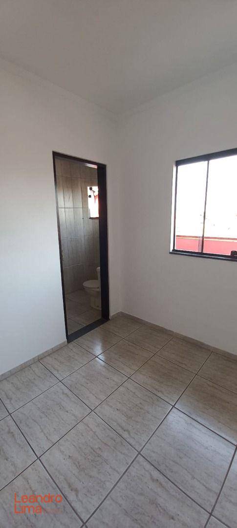 Apartamento para alugar com 2 quartos, 60m² - Foto 6