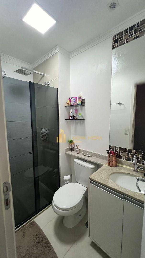 Apartamento à venda com 2 quartos, 61m² - Foto 17