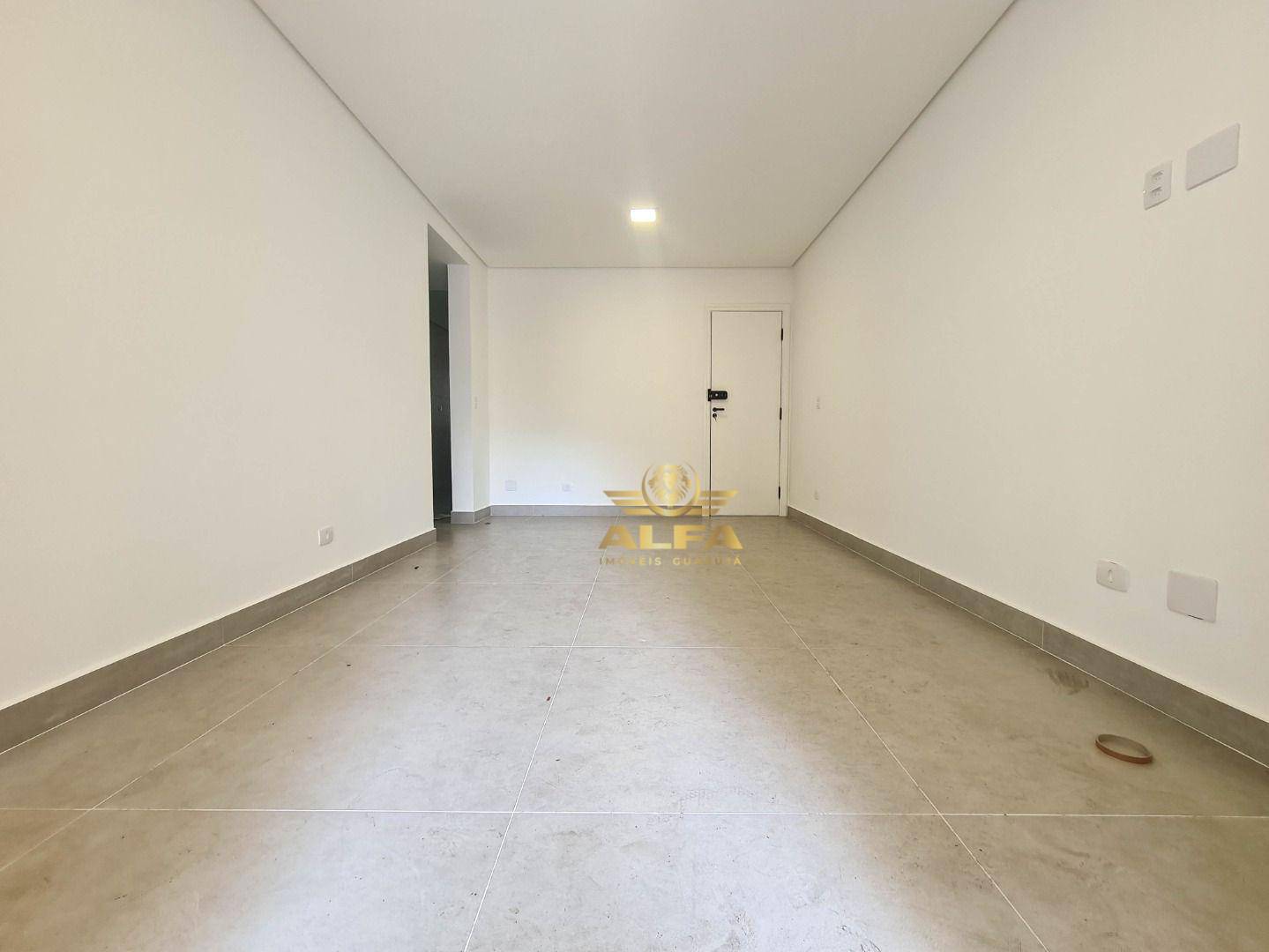 Apartamento à venda com 3 quartos, 101m² - Foto 2