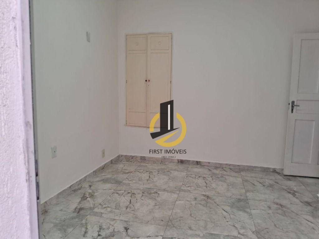 Sobrado à venda com 2 quartos, 120m² - Foto 8