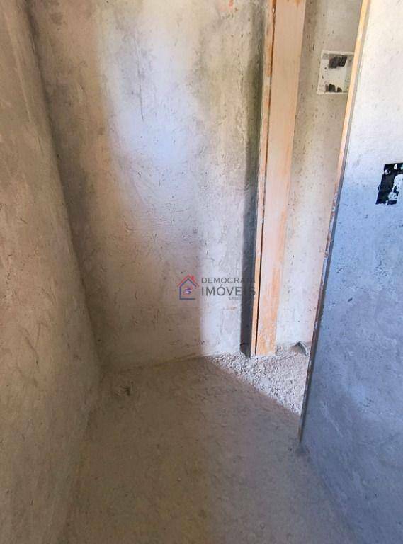 Sobrado à venda com 2 quartos, 127m² - Foto 36