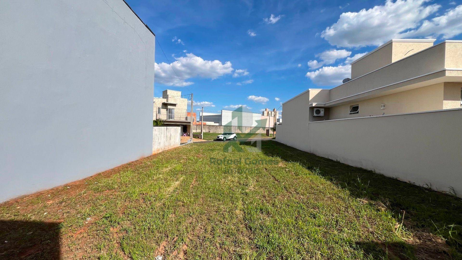 Loteamento e Condomínio, 261 m² - Foto 5