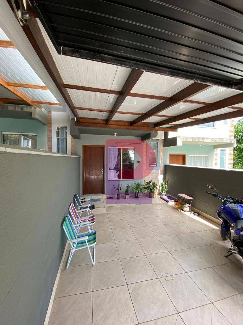 Casa à venda com 2 quartos, 65m² - Foto 12