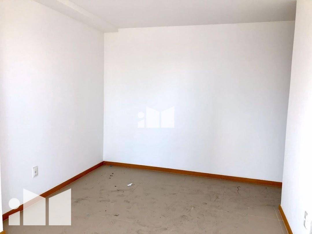 Apartamento à venda com 3 quartos, 105m² - Foto 7