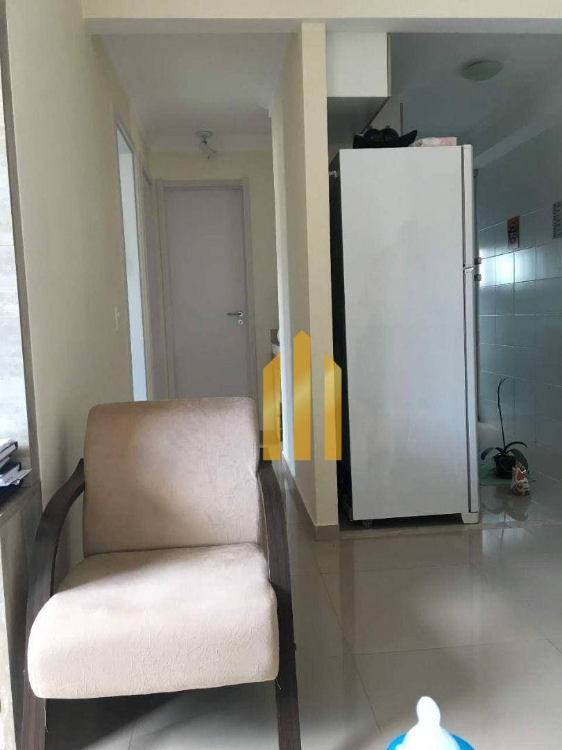 Apartamento à venda com 2 quartos, 43m² - Foto 6