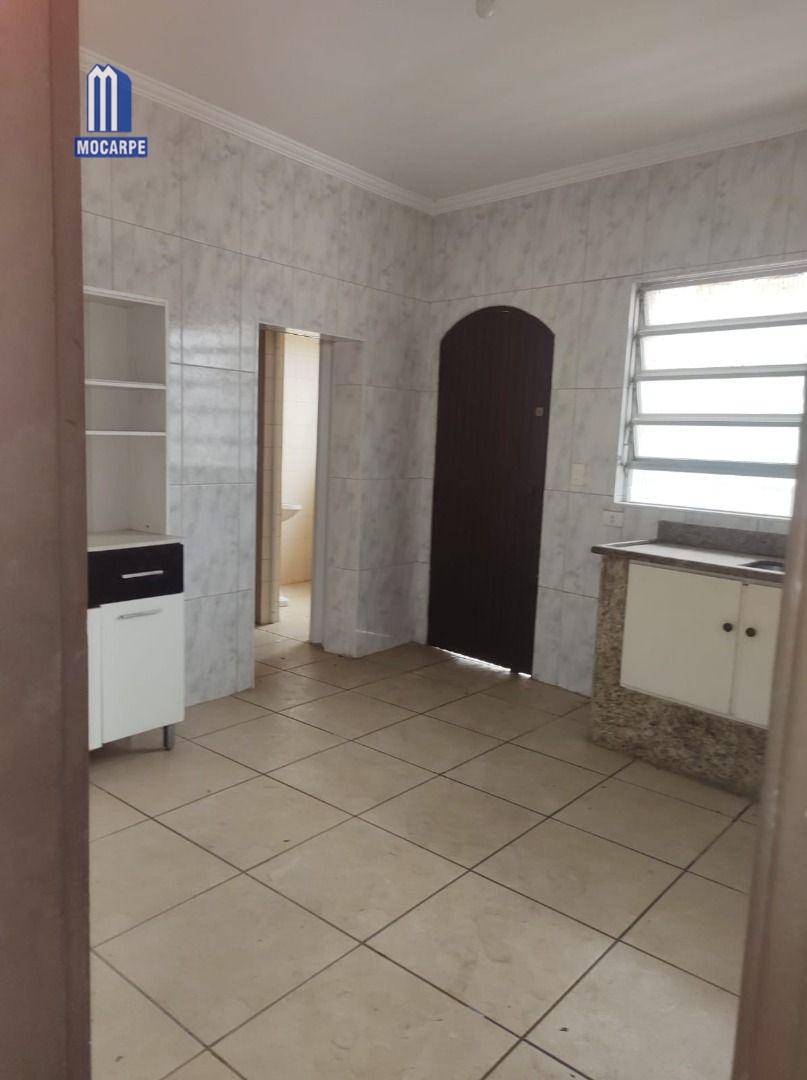 Casa para alugar com 3 quartos, 350M2 - Foto 25