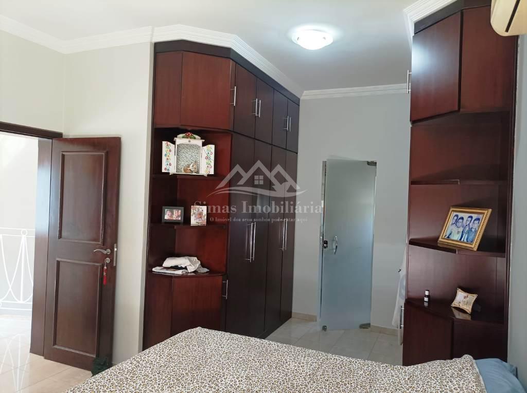 Casa à venda com 3 quartos, 394m² - Foto 22