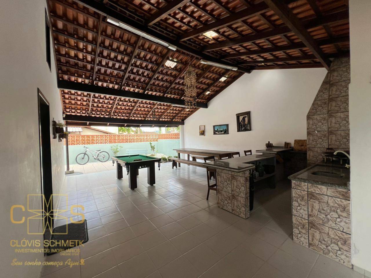 Casa à venda com 4 quartos, 180m² - Foto 17