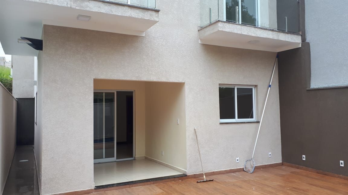 Casa à venda com 3 quartos, 113m² - Foto 22