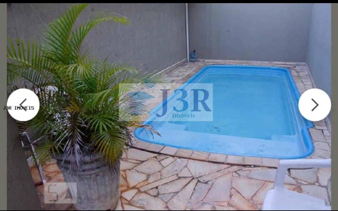 Sobrado para alugar com 3 quartos, 120m² - Foto 2