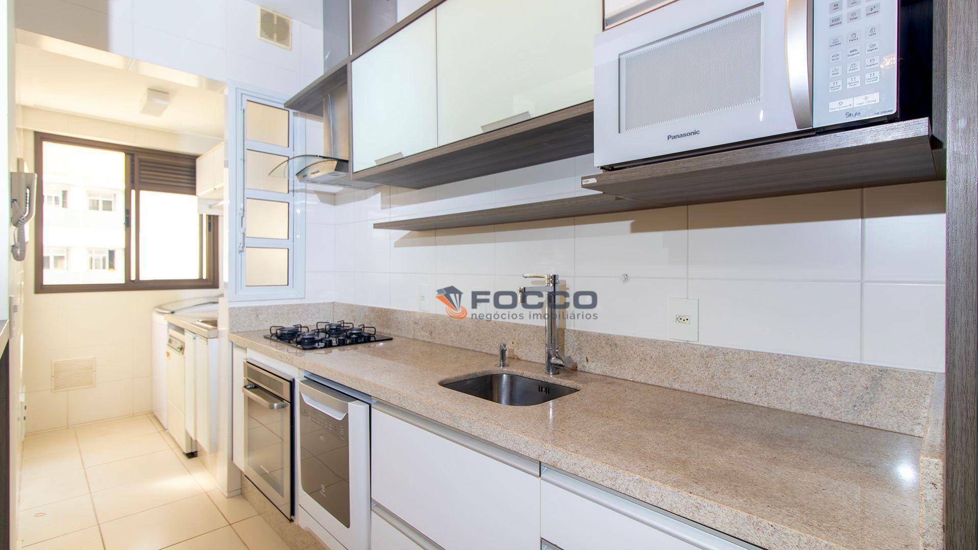 Apartamento à venda com 2 quartos, 69m² - Foto 3