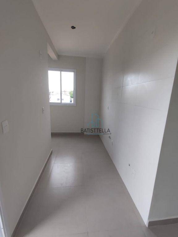 Apartamento à venda com 2 quartos, 68m² - Foto 6