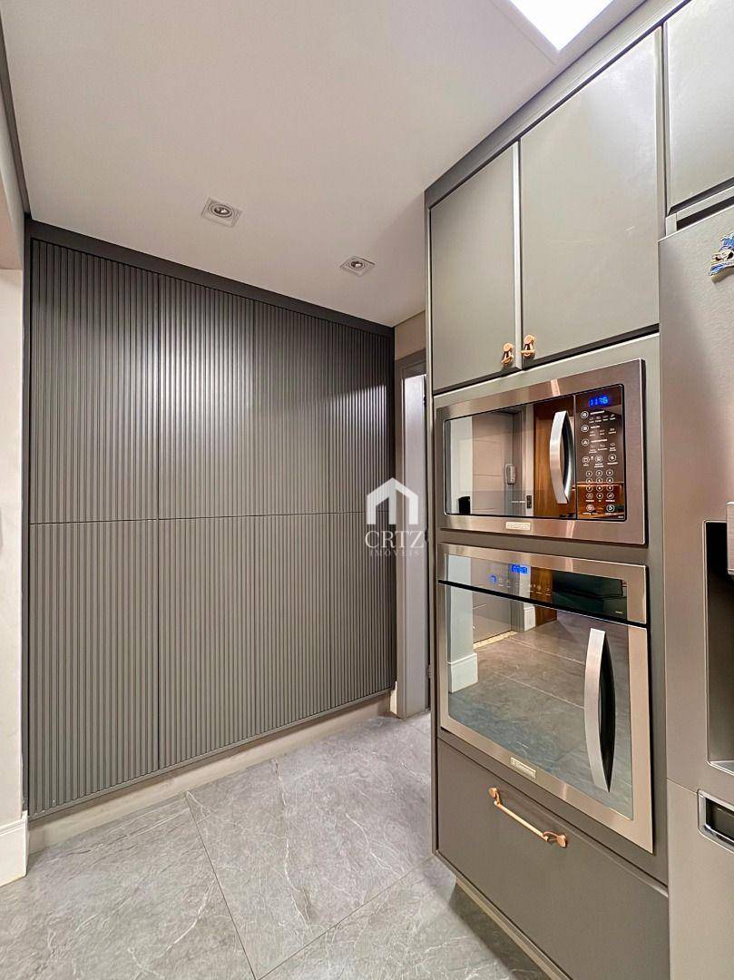 Apartamento à venda com 3 quartos, 142m² - Foto 5