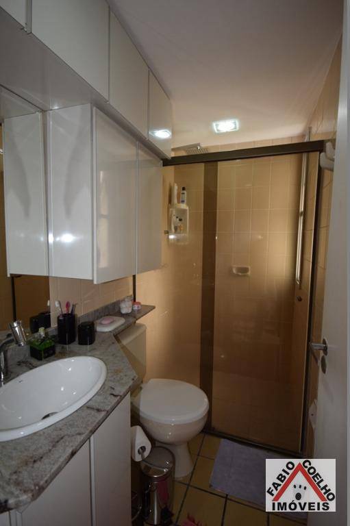 Apartamento à venda com 2 quartos, 73m² - Foto 11