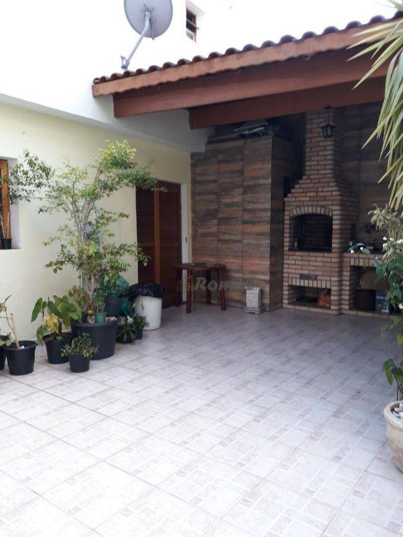 Sobrado à venda com 3 quartos, 175M2 - Foto 1