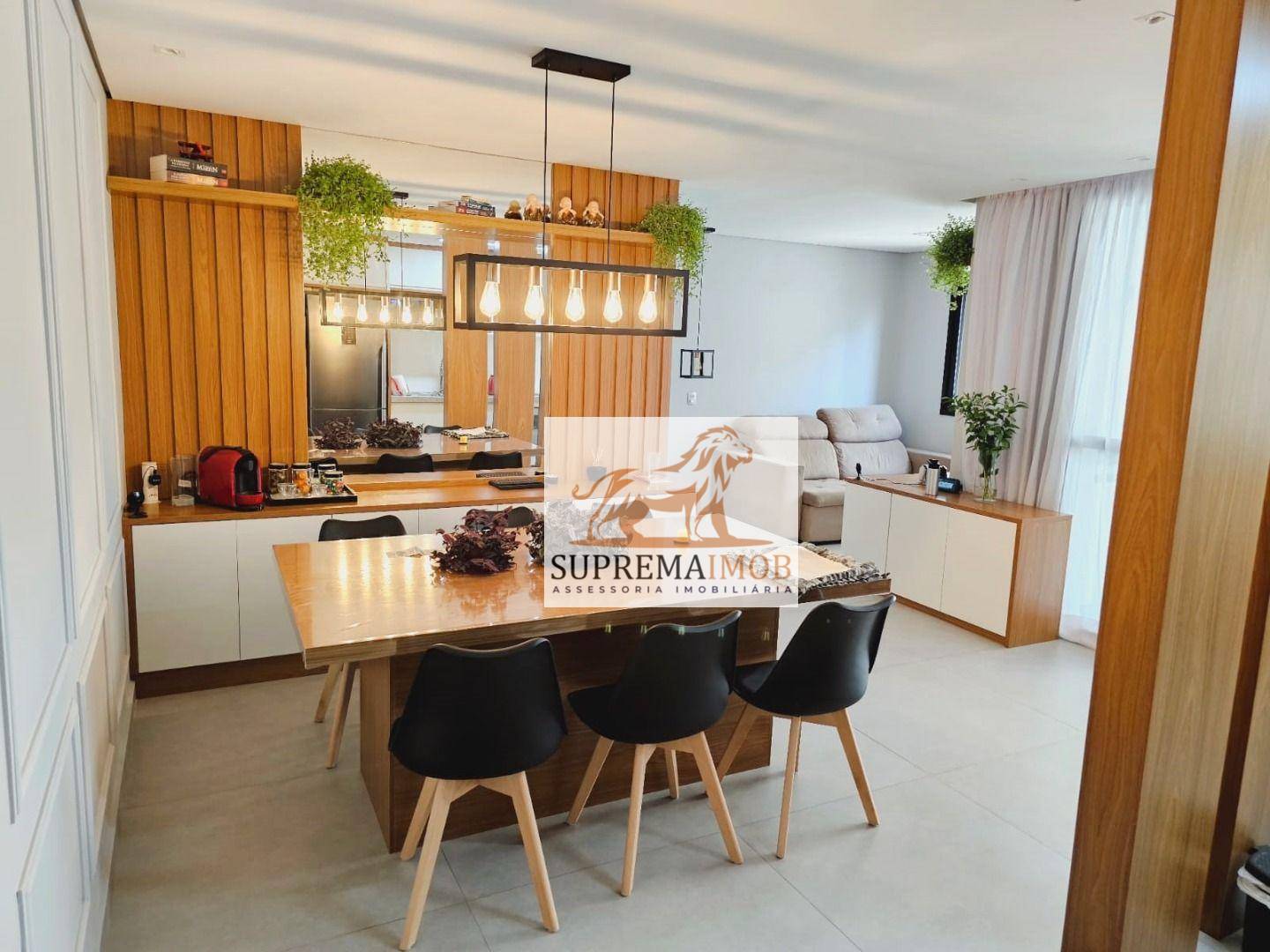 Apartamento à venda com 2 quartos, 71m² - Foto 1