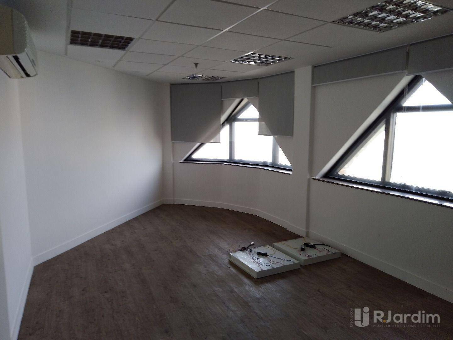 Conjunto Comercial-Sala para alugar, 276m² - Foto 12