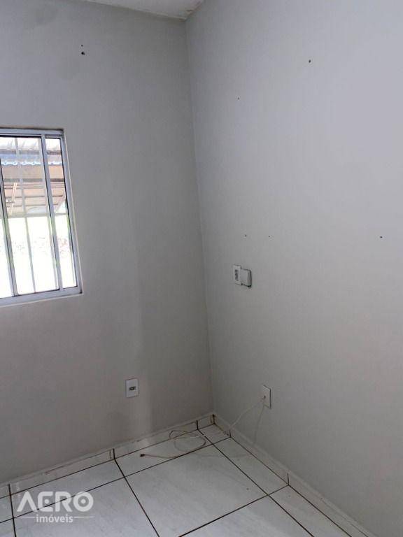 Casa para alugar com 2 quartos, 120m² - Foto 10