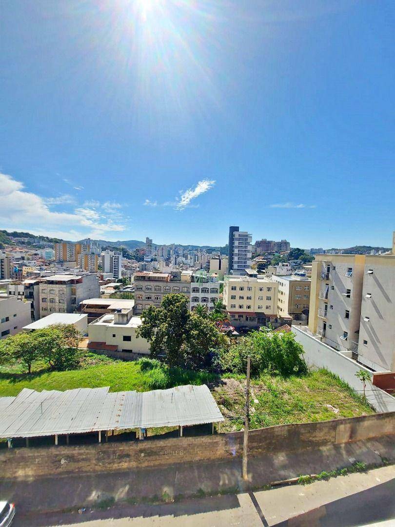 Apartamento à venda com 2 quartos, 70m² - Foto 10