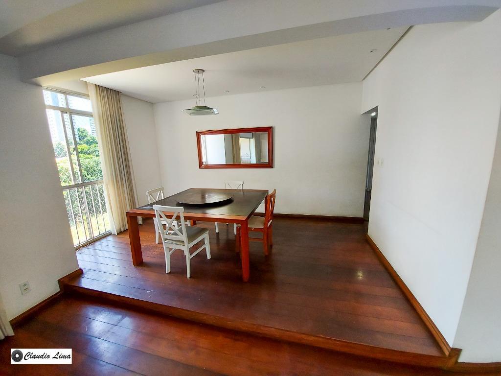 Apartamento à venda com 4 quartos, 204m² - Foto 10