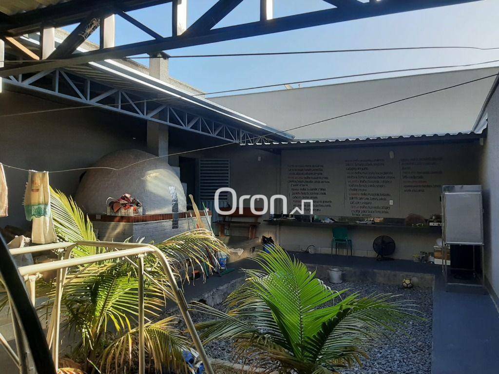 Sobrado à venda com 3 quartos, 340m² - Foto 3