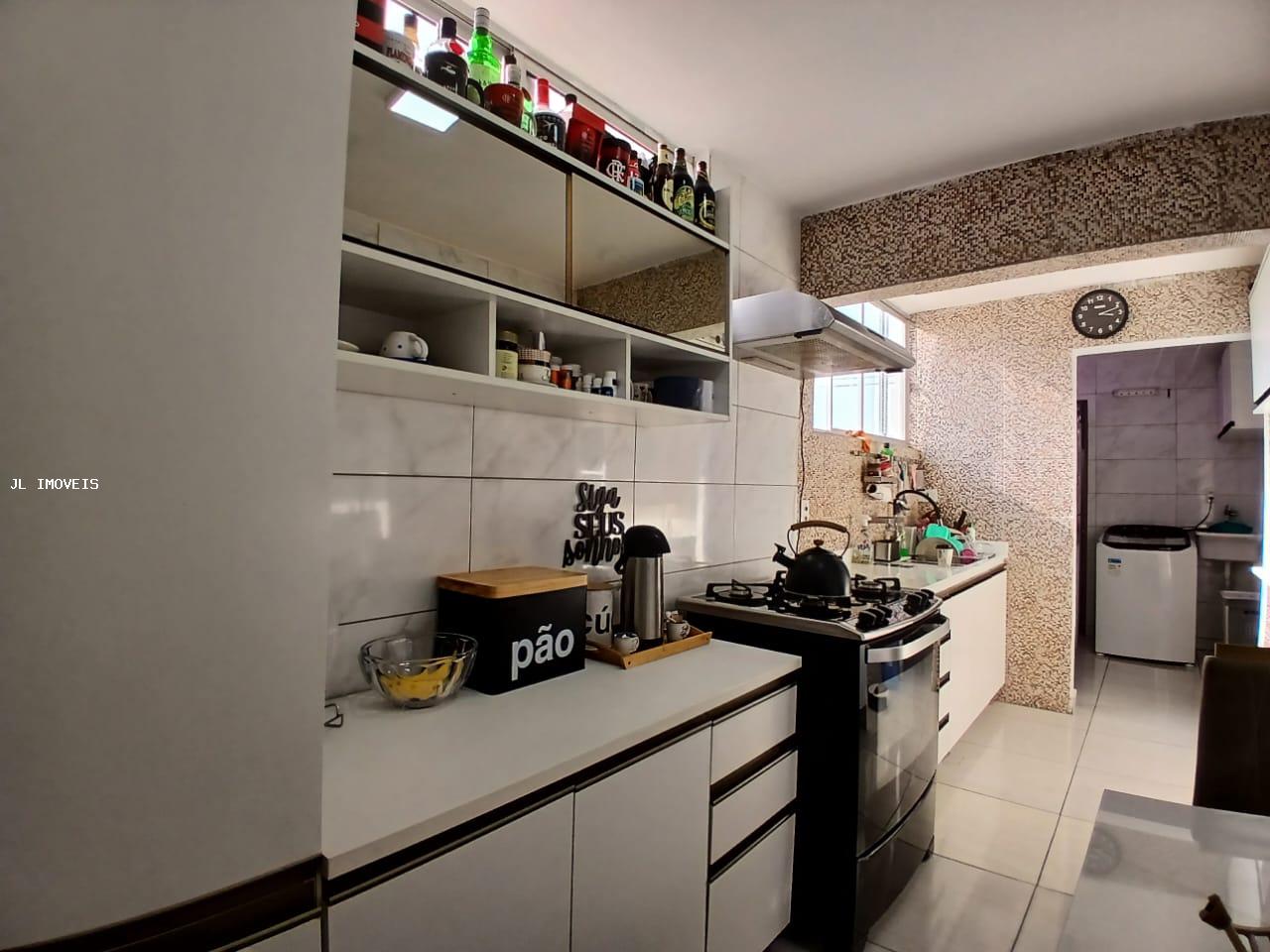 Apartamento à venda com 2 quartos, 79m² - Foto 10