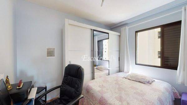 Apartamento à venda com 2 quartos, 62m² - Foto 12