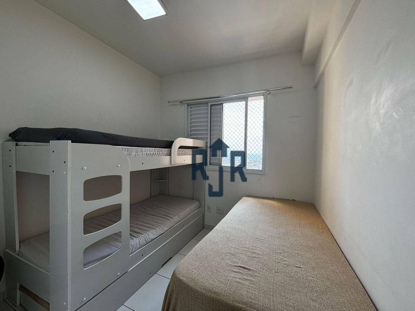 Apartamento à venda com 2 quartos, 70m² - Foto 12