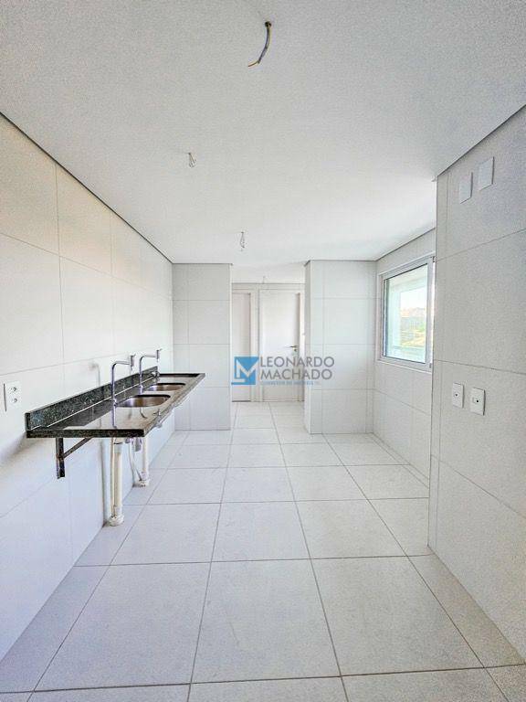 Apartamento à venda com 4 quartos, 165m² - Foto 13