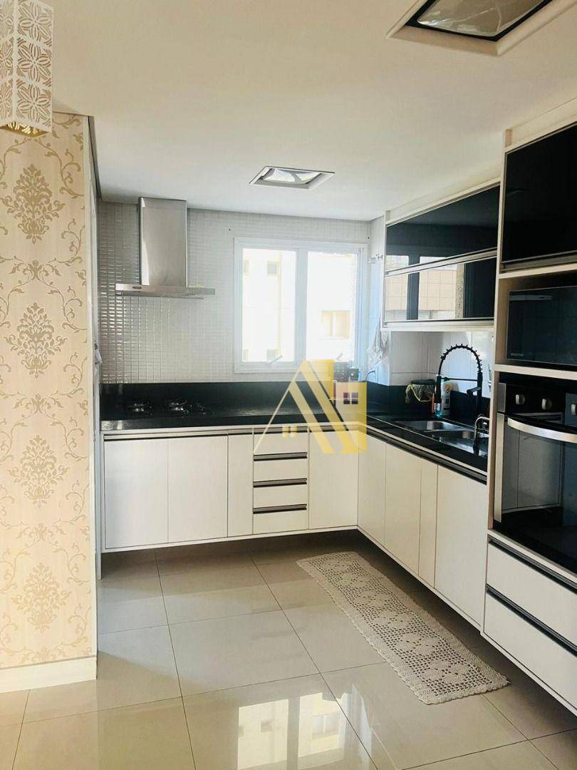 Apartamento à venda com 3 quartos, 128m² - Foto 17