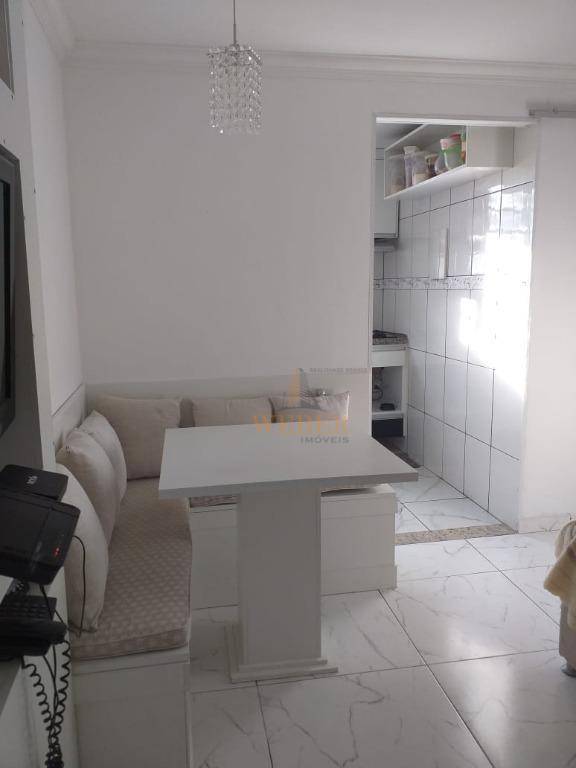 Apartamento à venda com 2 quartos, 48m² - Foto 15