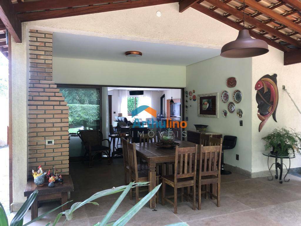 Casa de Condomínio à venda com 3 quartos, 225m² - Foto 57