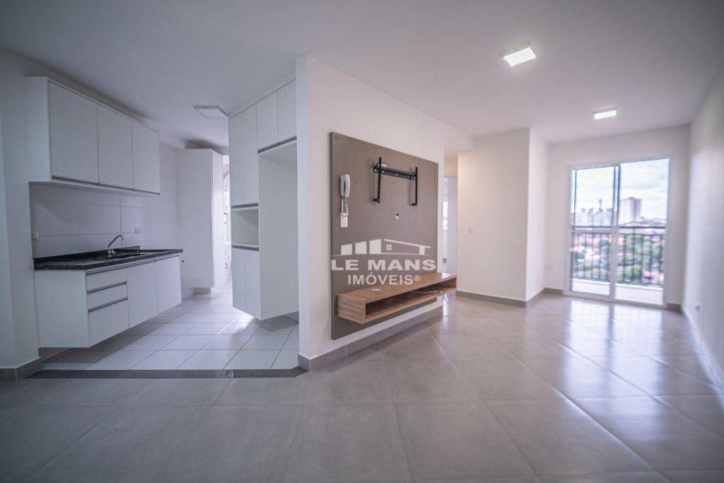 Apartamento à venda e aluguel com 2 quartos, 66m² - Foto 1
