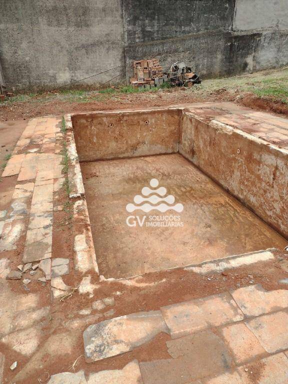 Chácara à venda com 2 quartos, 183m² - Foto 20