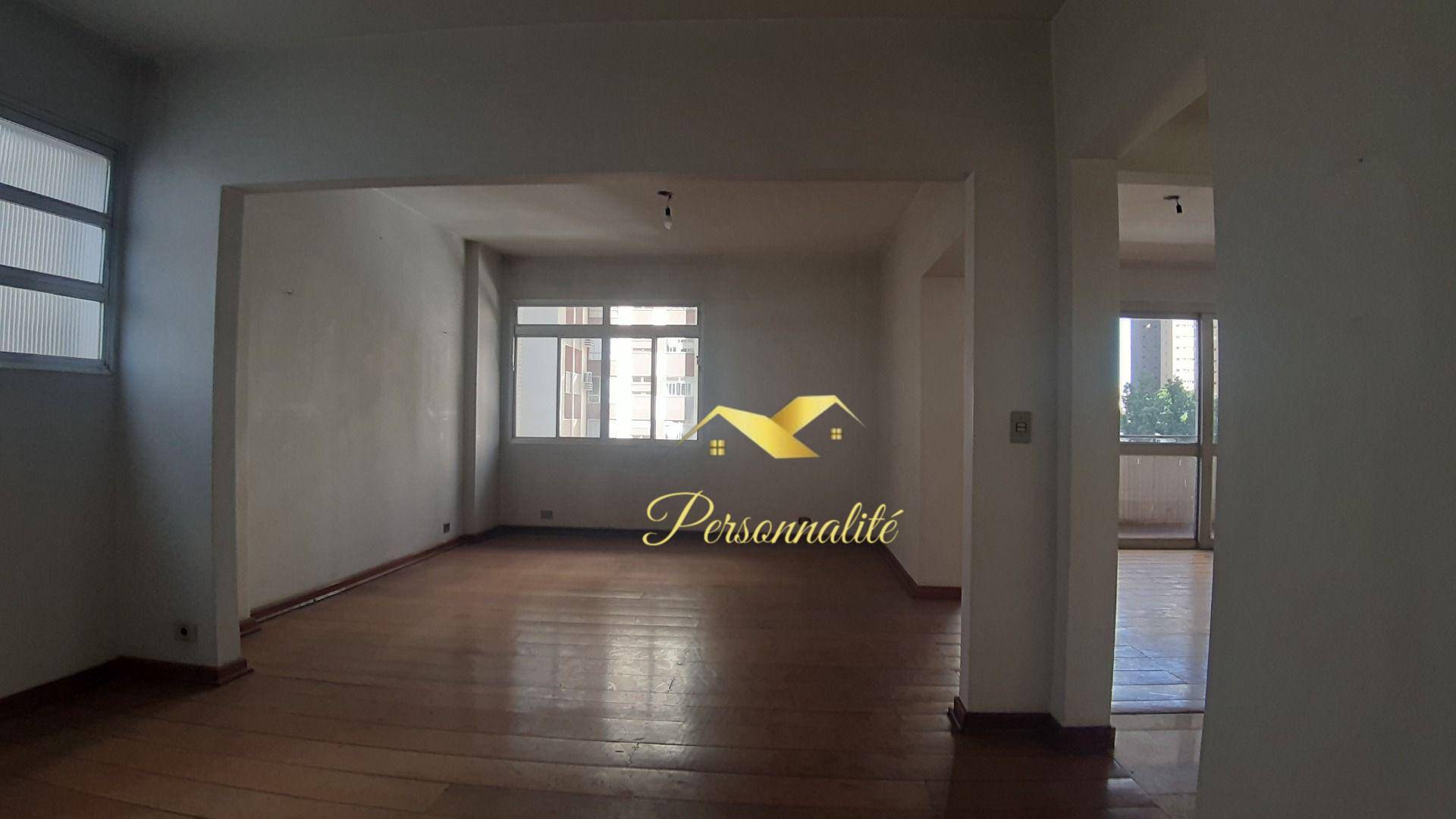 Apartamento à venda com 4 quartos, 322m² - Foto 5